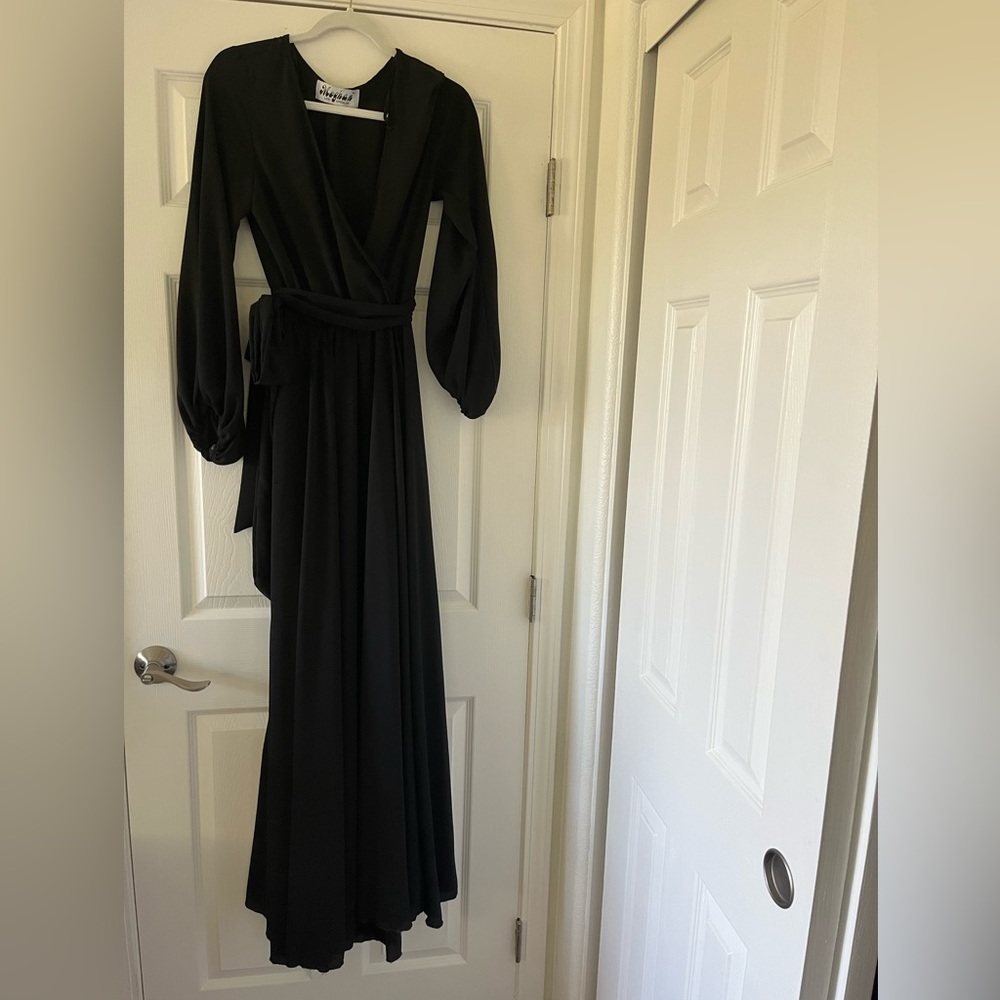 Glam long black dress